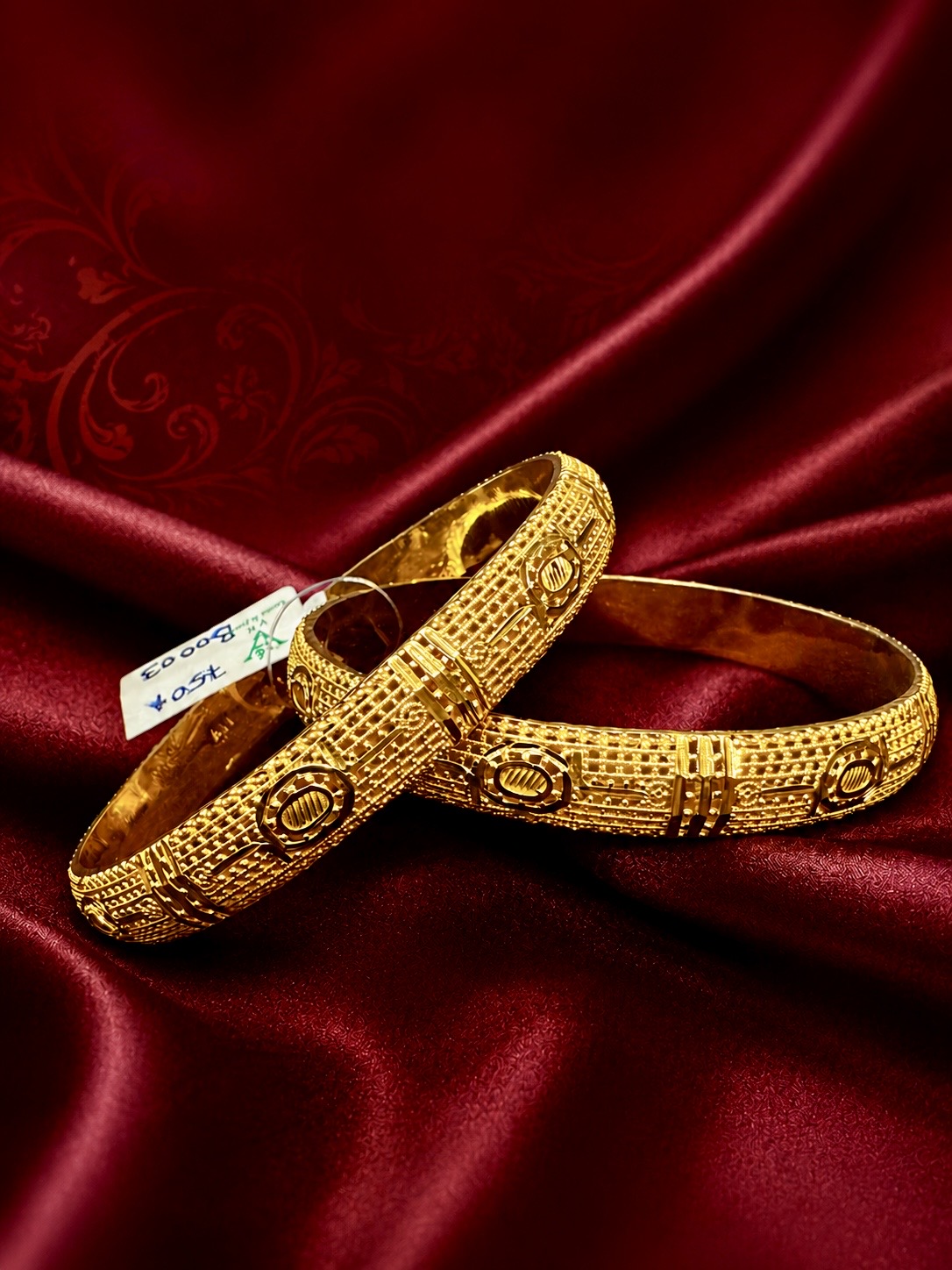 25.500 Gram Traditional Pair 916 Gold Bangles for Women | VH Jewels