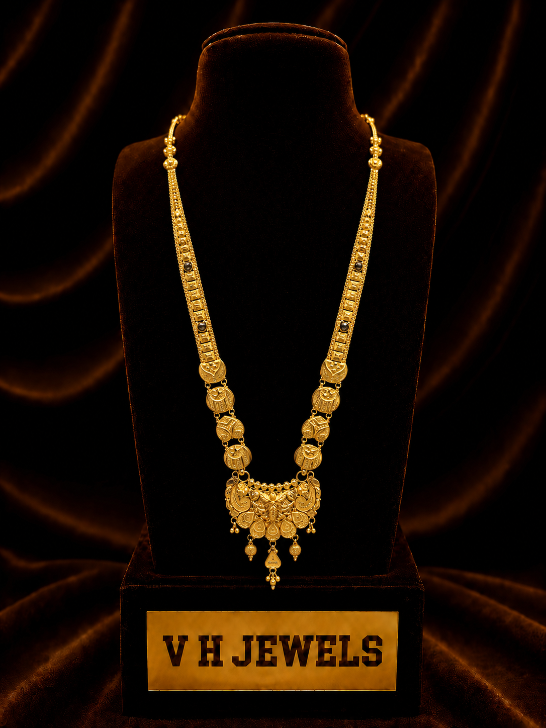 Traditional Pendant 916 Gold Mangalsutra | VH Jewels