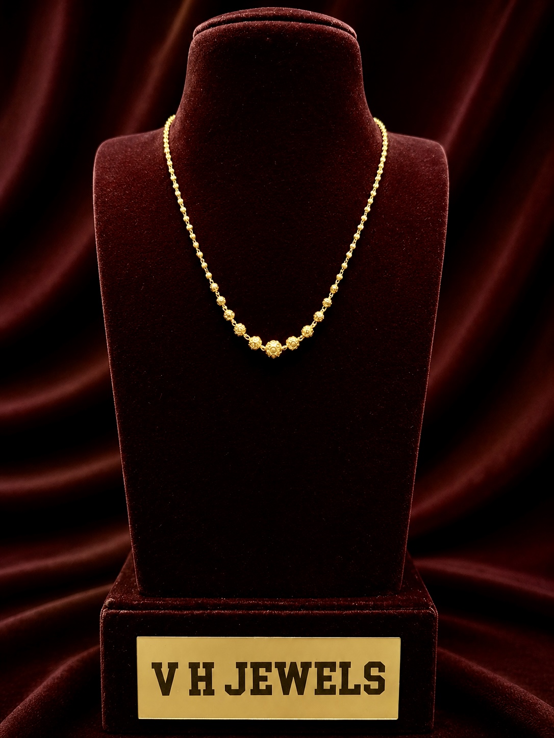 7.770 Gram Stylish 916 Gold Necklace for Women | VH Jewels